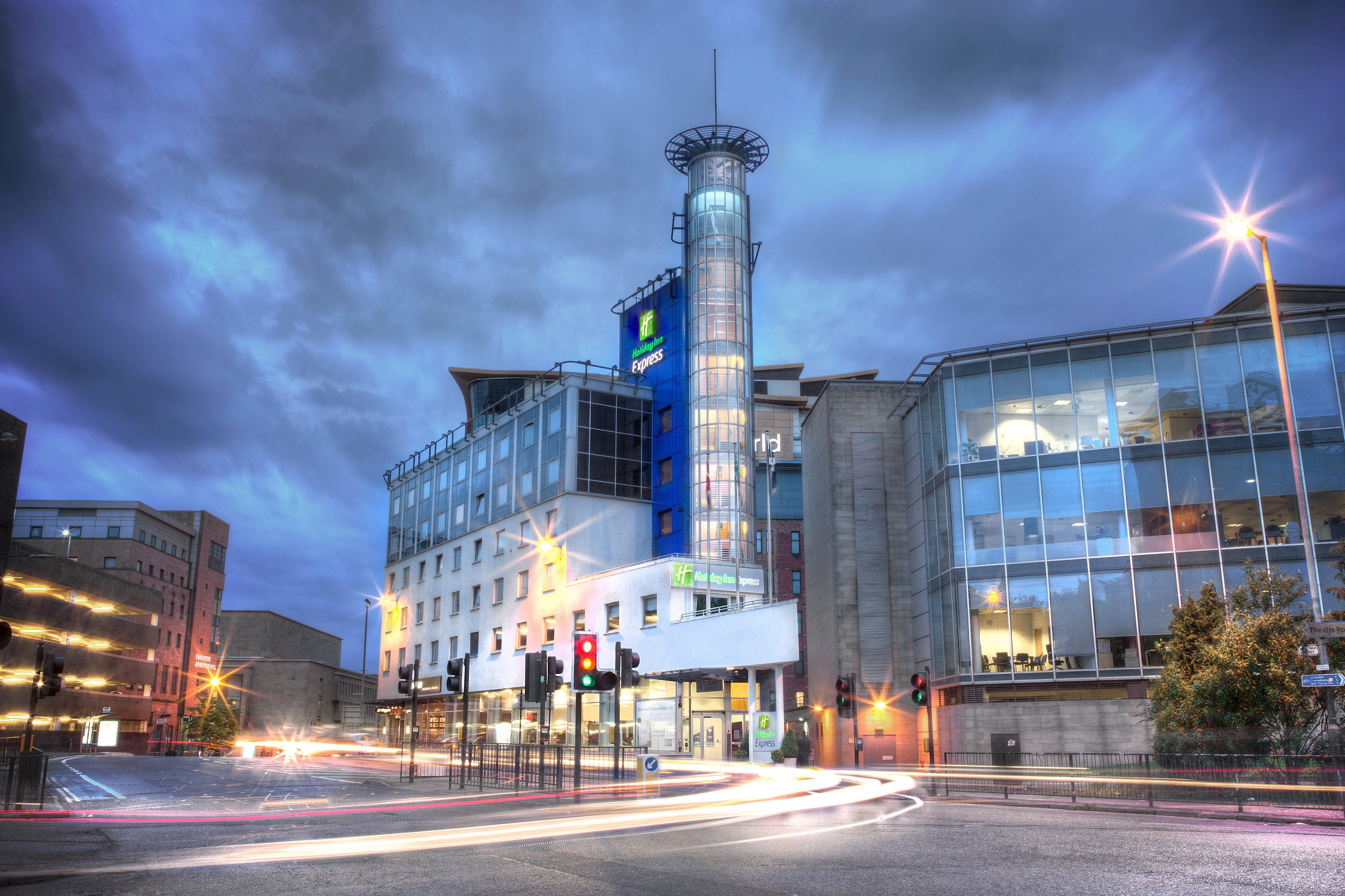 Holiday Inn Express - Glasgow - City Ctr Theatreland By Ihg Extérieur photo